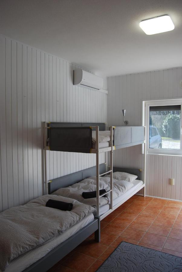 Hotel Autóscsárda és Panzió Makó Esterno foto